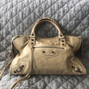 Designer inspired handbag 👜 excellent condition